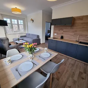 https://pokoje-cmk.karpacz-hotel.com